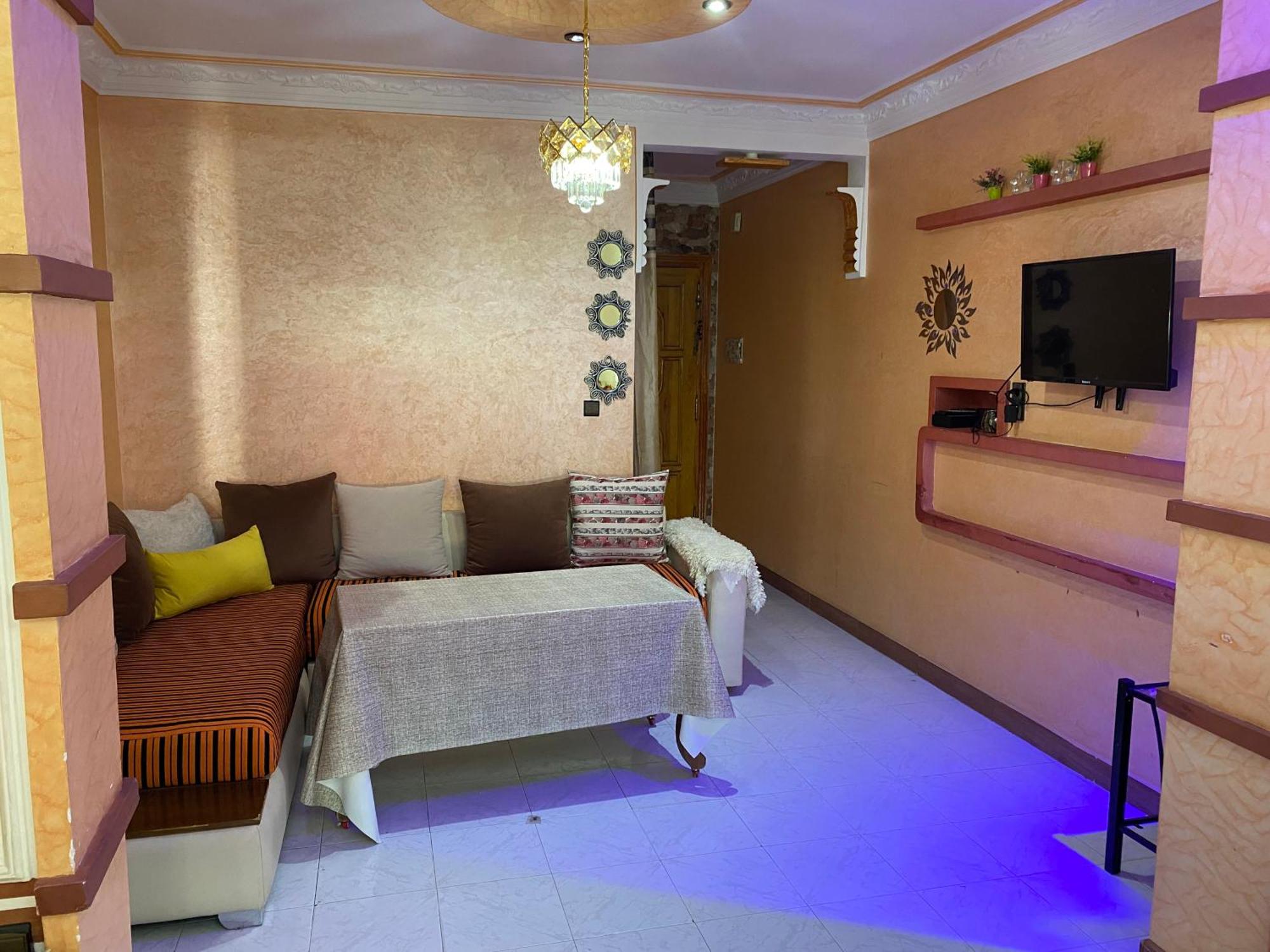 House In Place At Apartment *